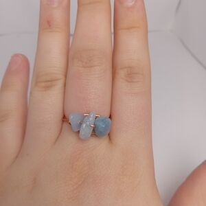 Aquamarine stone chip ring size 8.5